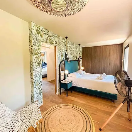 Spacieuse A Sur Mer Avec Piscine Privee * Sanary-sur-Mer